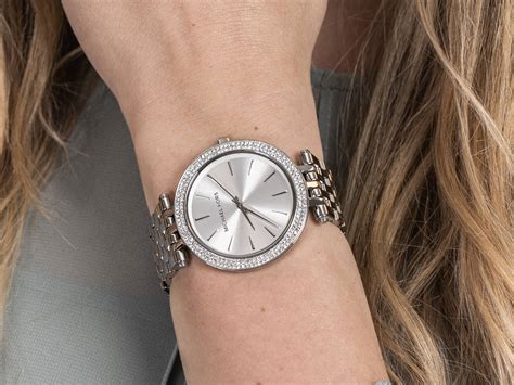 michael kors srebrny zegarek|michael kors silver watches.